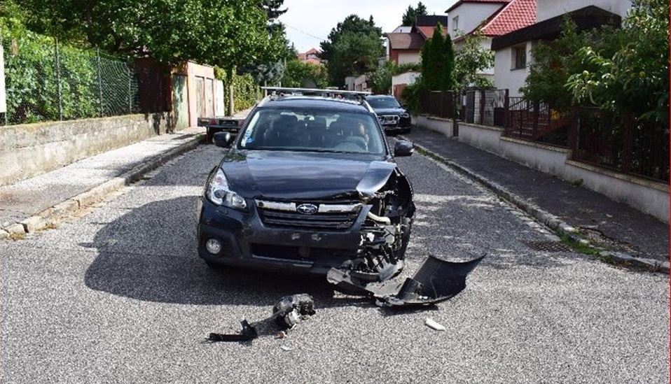 nehoda luxusných áut