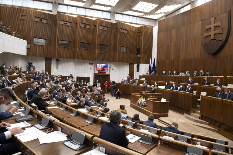 Prezidentka Zuzana Čaputová vystúpila v pléne so správou o stave republiky