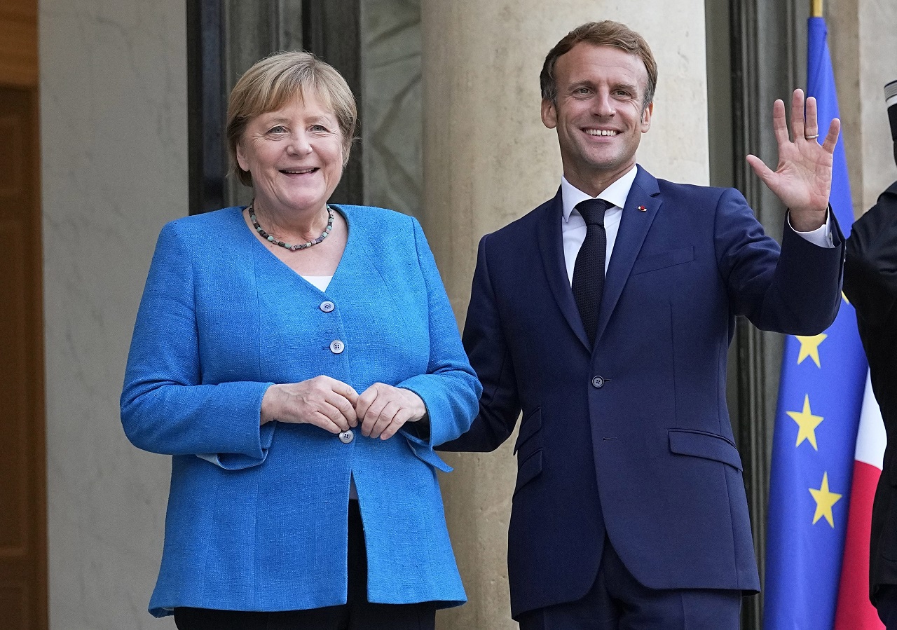Emmanuel Macron, Angela Merkelová