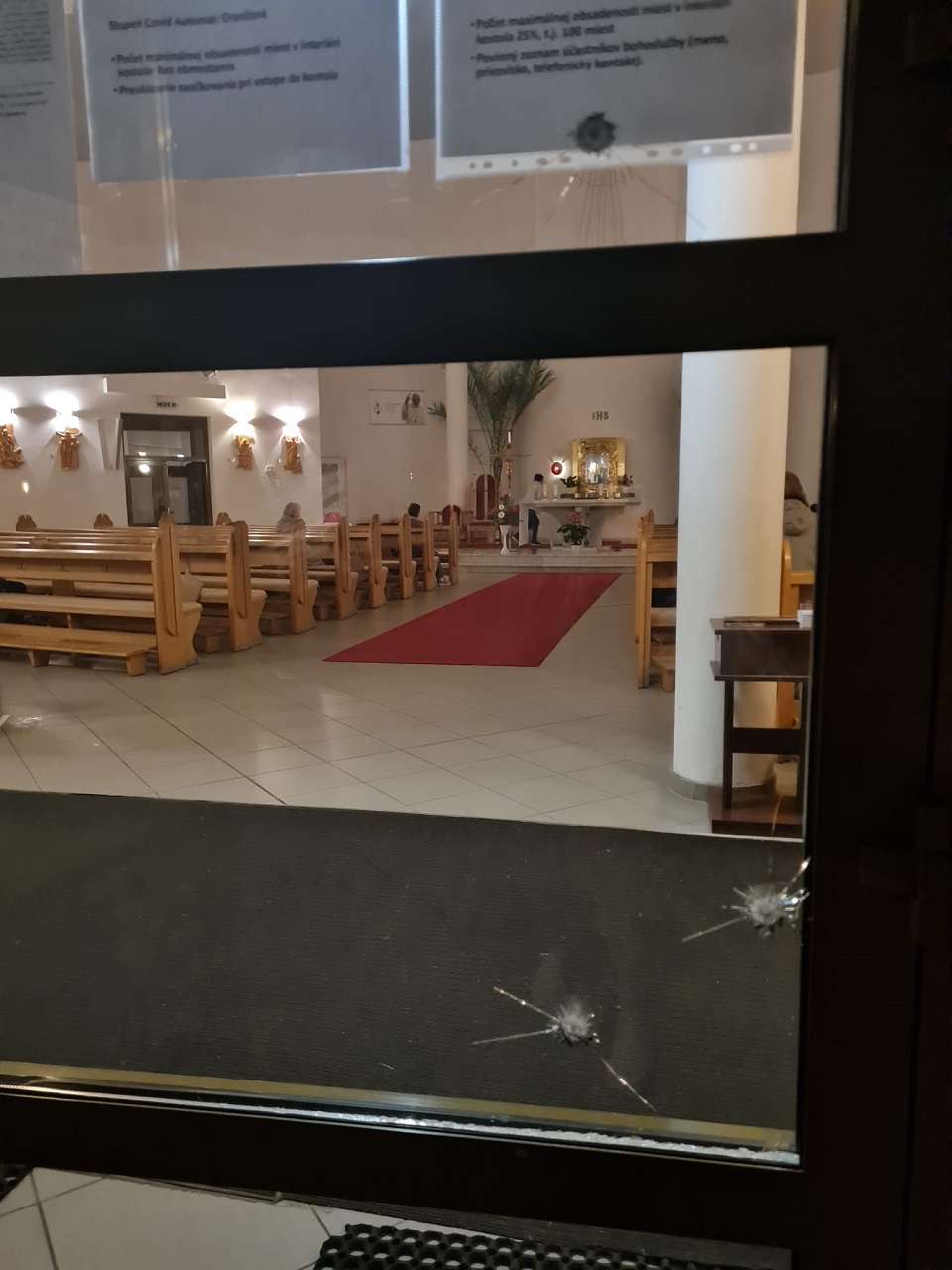 Kostol v Dúbravke streľba
