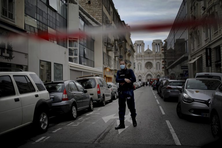 Francúzsko policajt