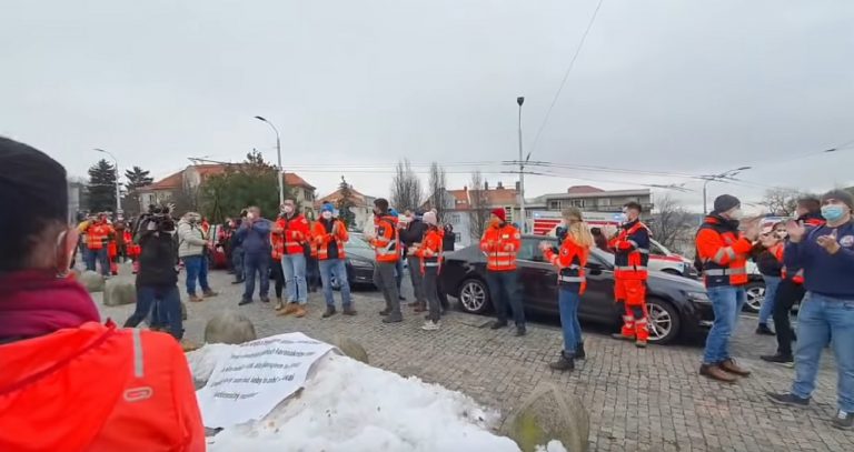 protest záchranárov