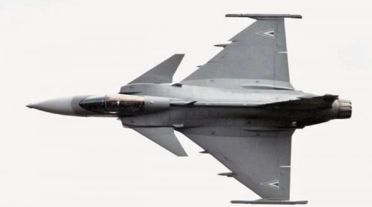 bojové lietadlo Saab Gripen C/D