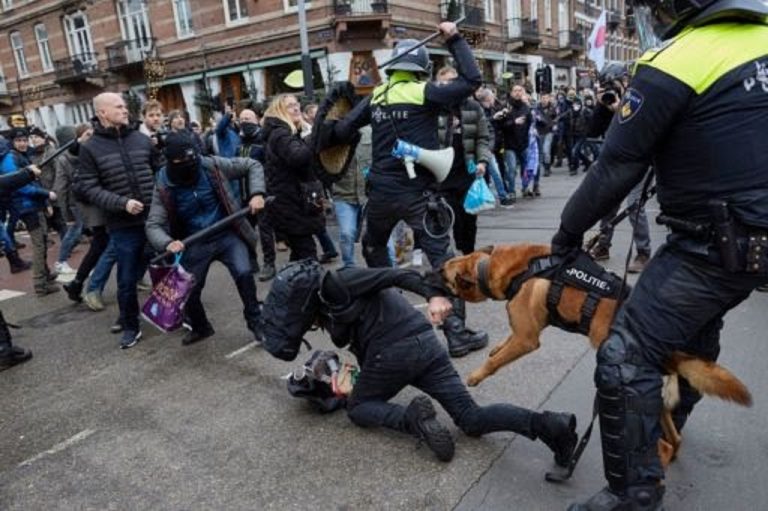 protest v Amsterdame