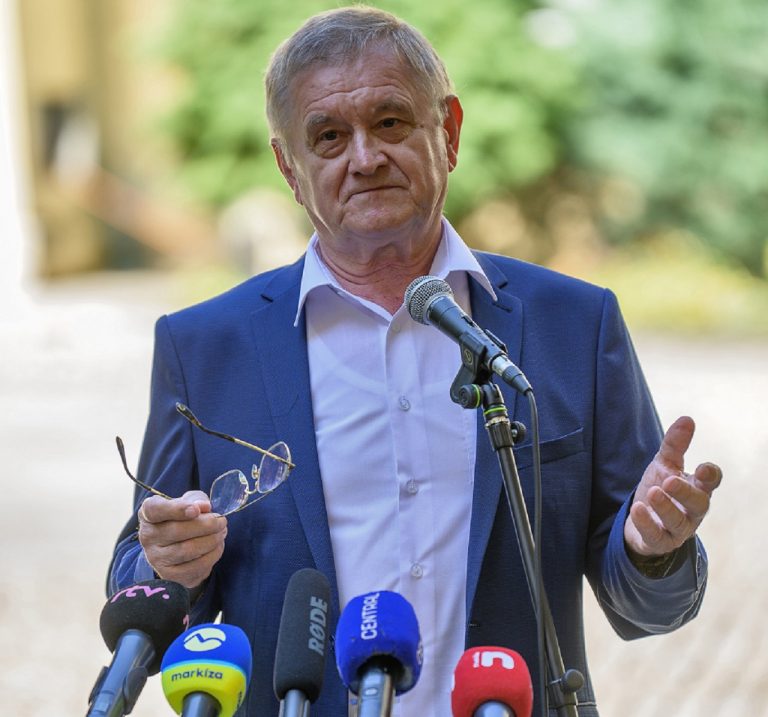Kandidatúru M. Belicu na post predsedu NSK podporí Smer-SD a SNS