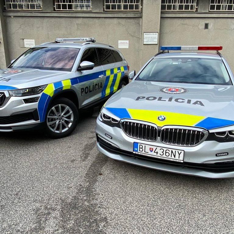 Polícia dostane z plánu obnovy 705 nízkoemisných áut