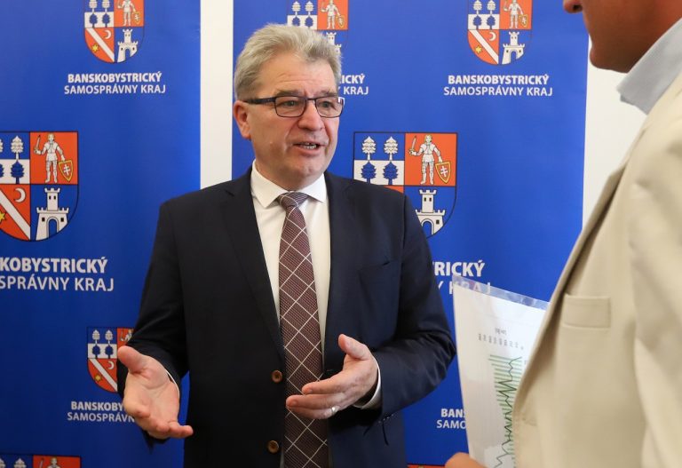 Brífing Banskobystrického samosprávneho kraja - premnoženie medveďov