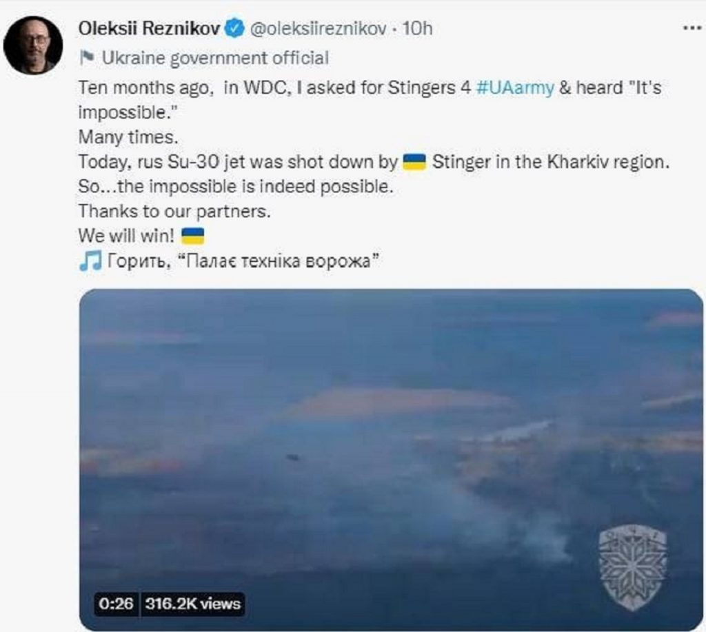Ukrajinské sily dnes v Charkovskej oblasti použili na zostrelenie ruskej stíhačky Su-30 americký systém MANPADS Stinger