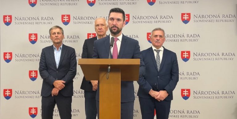 Podpredseda strany SMER – SD a poslanec NR SR Richard Takáč