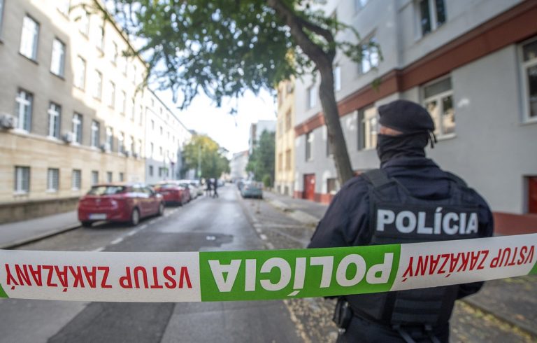 Sudca pre prípravné konanie Okresného súdu Bratislava I rozhodne o návrhu na vzatie obvineného Dušana D. do väzby