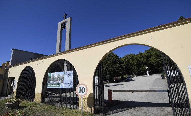 Tlačový brífing Magistrátu mesta Košice k začiatku rekonštrukcie vstupu na cintorín