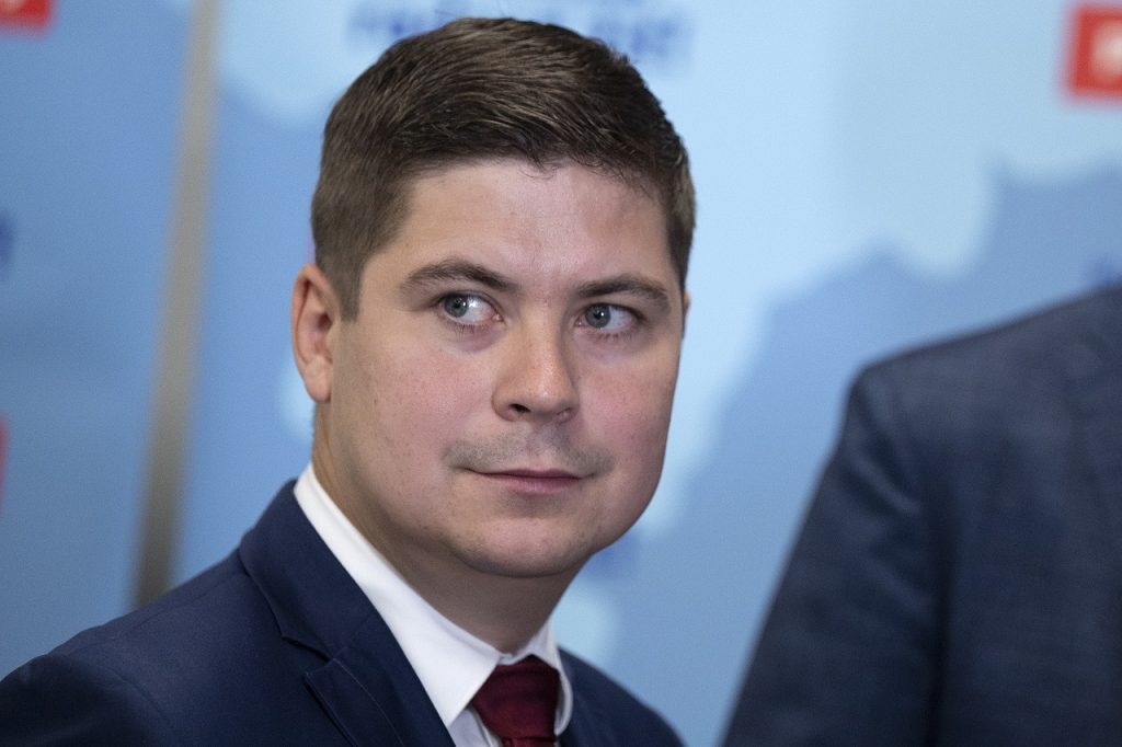 Máťoš ohlásil kandidatúru na predsedu Trenčianskeho samosprávneho kraja