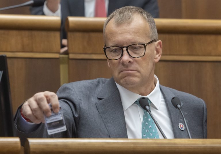 76. schôdza parlamentu