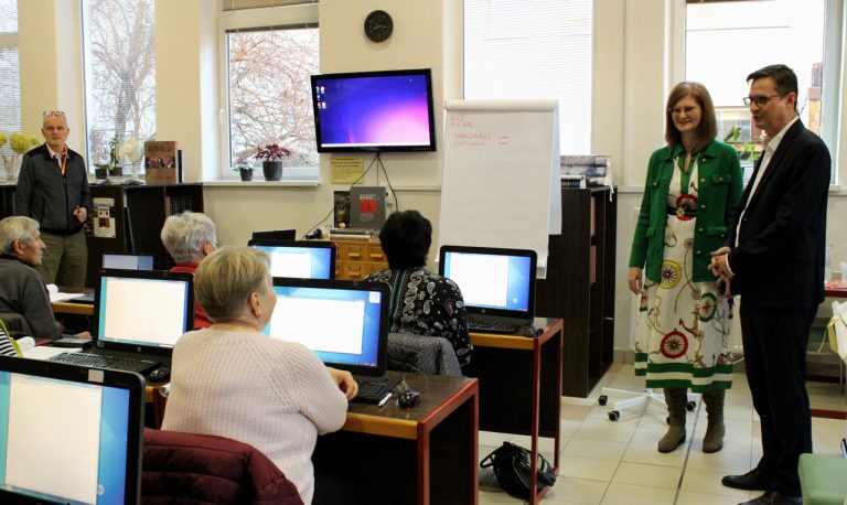 digitálne zručnosti, seniori