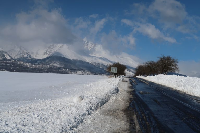 počasie, polooblačno, sneh