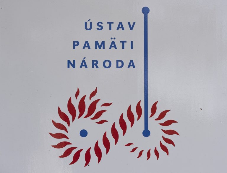 Ústav pamäti národa