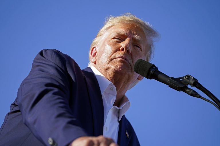 Trump je prvým exprezidentom obvineným z trestného činu