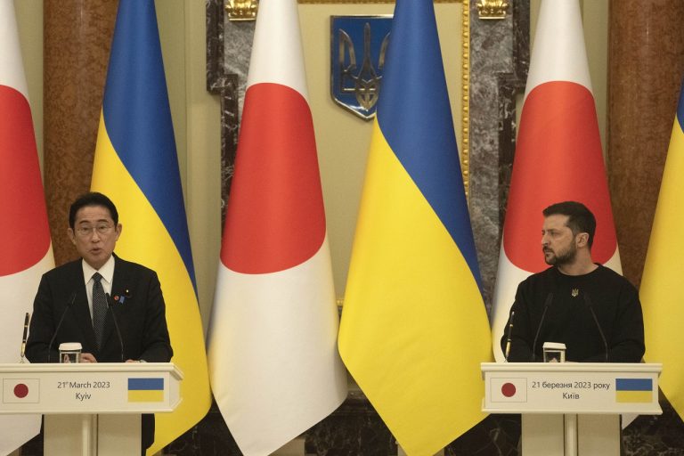 Volodymyr Zelenskyj Fumio Kišida