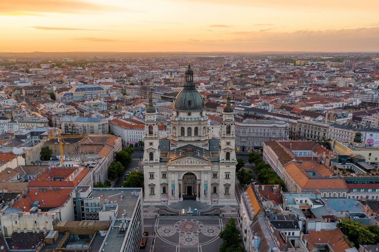Budapešť