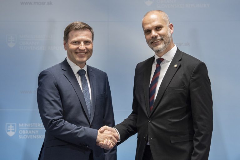 Hanno Pevkur Martin Sklenár