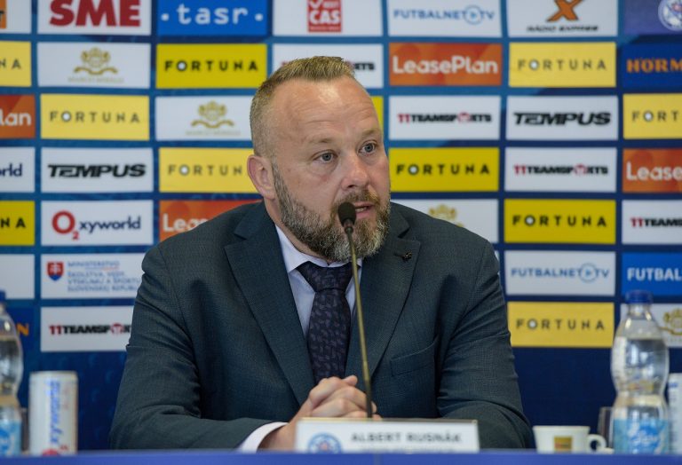 Albert Rusnák
