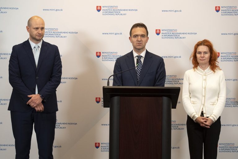 Peter Balík ¼udovít Ódor Lívia Vaáková