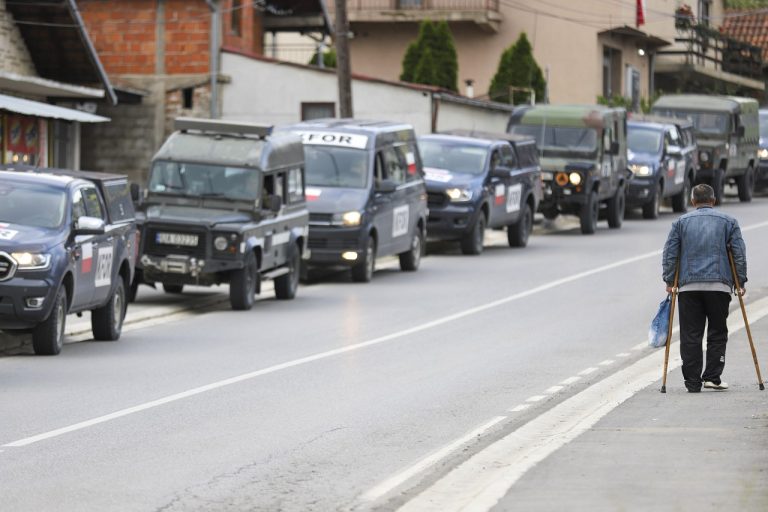 NATO vysiela do Kosova posily pre misiu KFOR