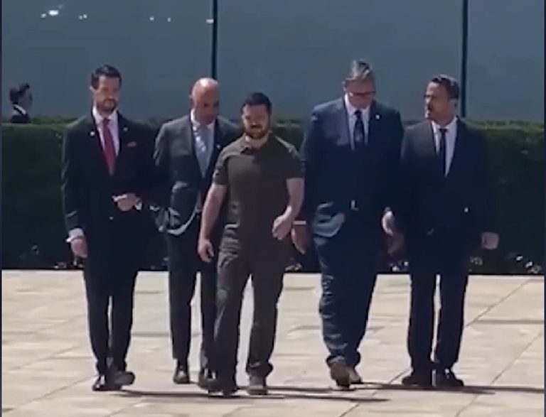 ukrajinský prezident Volodymyr Zelenskyj