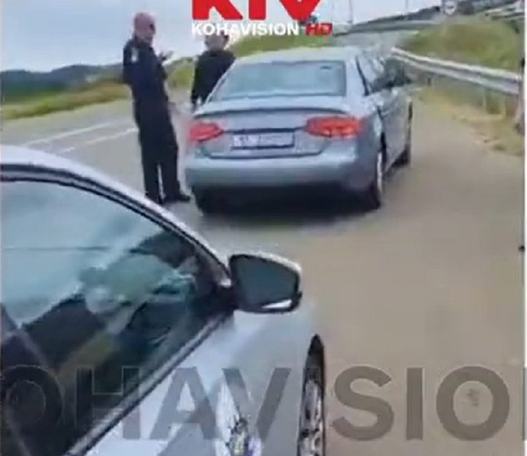 Syn srbského prezidenta zastavený v Kosove