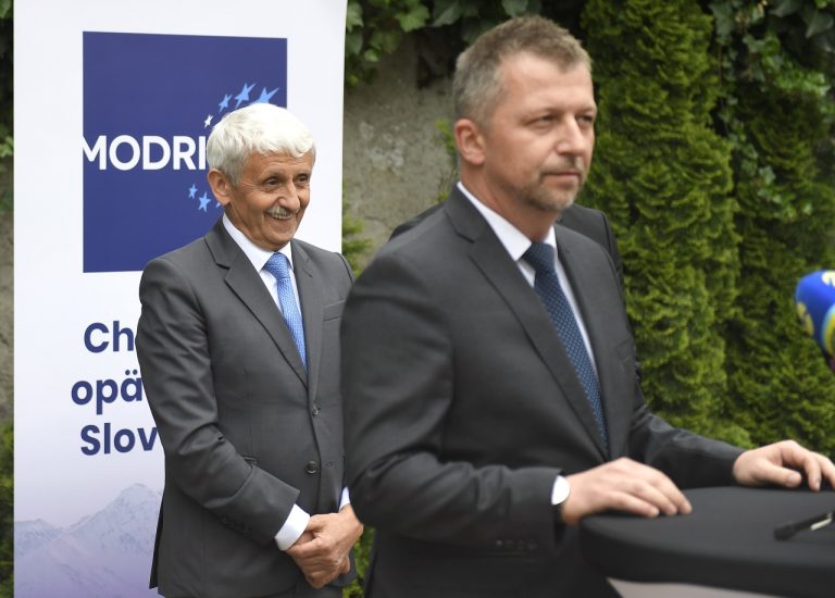 Mikuláš Dzurinda Jana Ambrošová Ľuboš Schwarzbacher