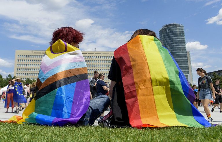 Dúhový Pride v sobotu 22. júla 2023 na Námestí slobody v Bratislave.