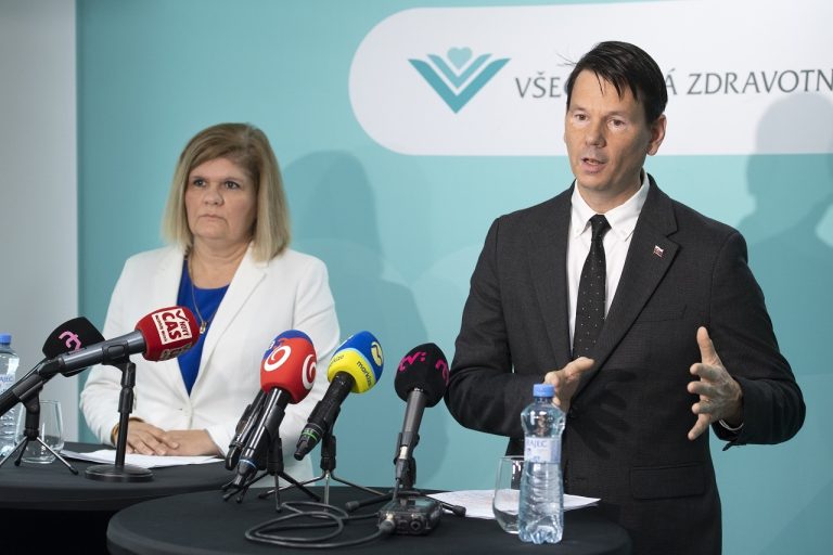 Tlačová konferencia Ministerstva zdravotníctva SR a Všeobecnej zdravotnej poisťovne k infolinke Lekár na telefóne