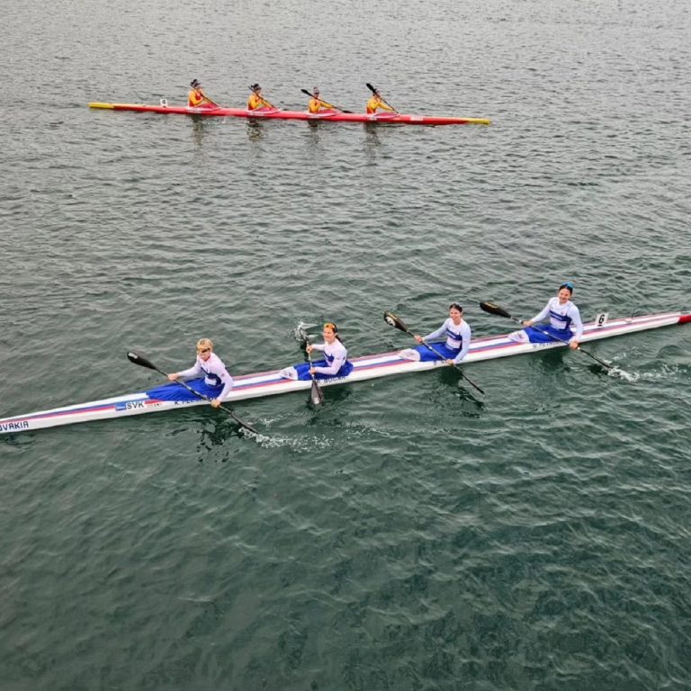 Katarína Pecsuková, Réka Bugárová, Bianka Sidová Mariana Petrušová