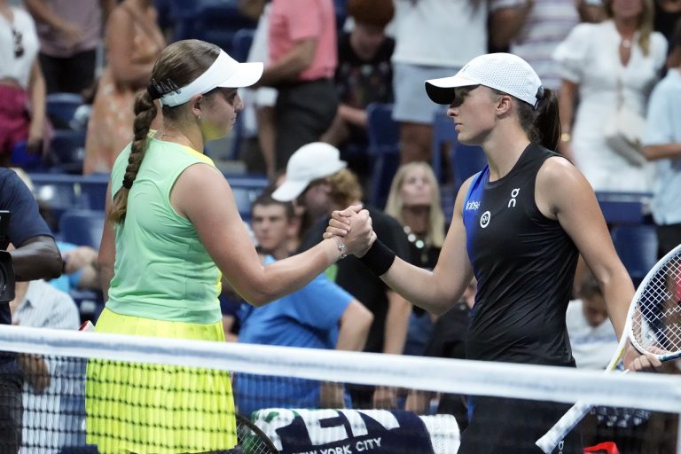 Jelena Ostapenková Iga Swiateková