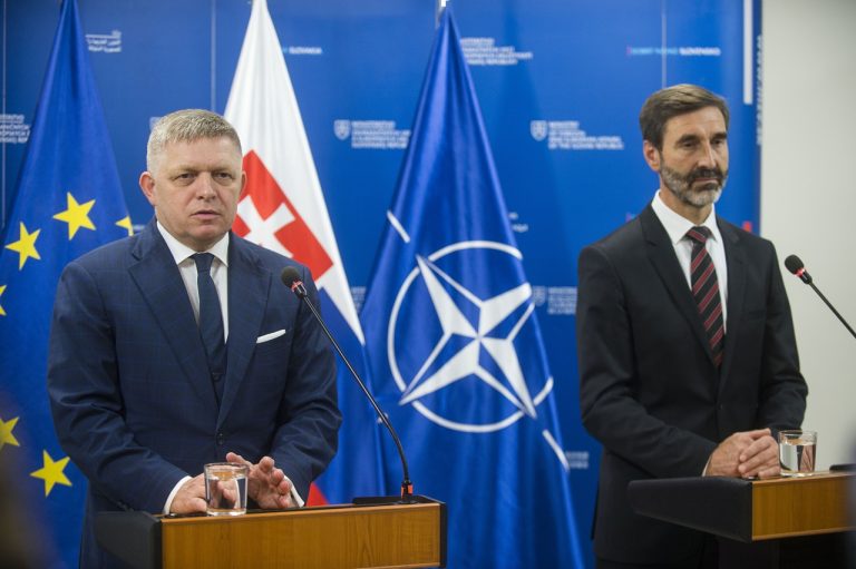 Premiér SR Robert Fico navštívil Ministerstvo zahraničných vecí