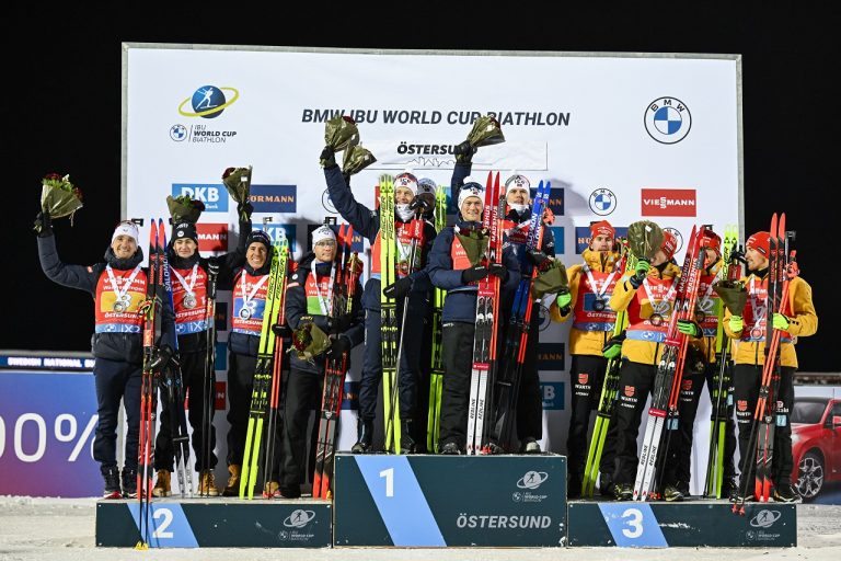 Švédsko biatlon SP muži štafeta