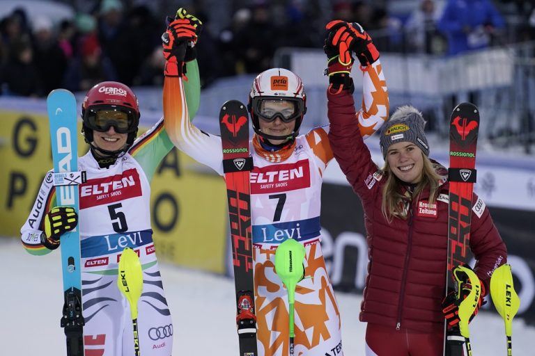 Petra Vlhová Lena Dürrová Katharina Liensbergerová