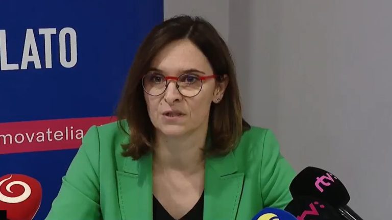 Zuzana Dlugošová