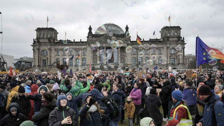 Protesty proti AfD