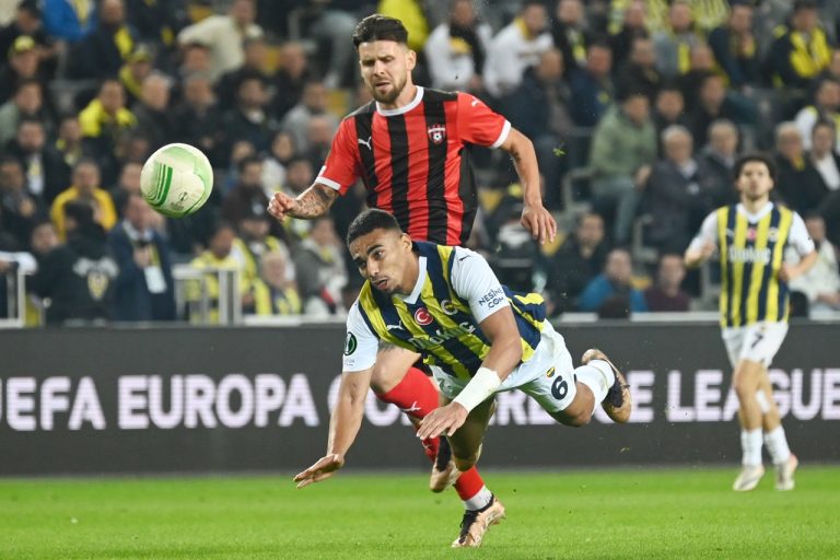 Fenerbahce Istanbul a FC Spartak Trnava Michal Ďuriš