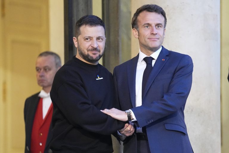 Zelenskyj, Macron