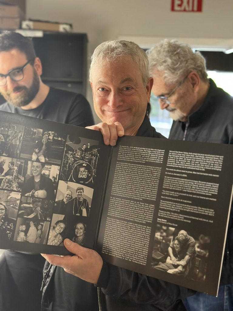 Herec Gary Sinise krstí album svojho syna "Resurrection & Revival"