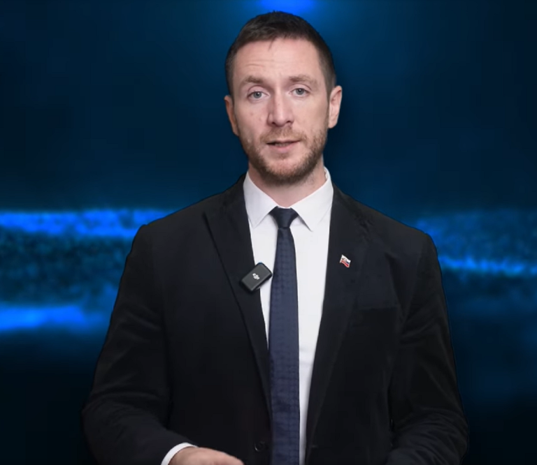 Kandidát do volieb do Európskeho parlamentu Milan Uhrík (Republika)