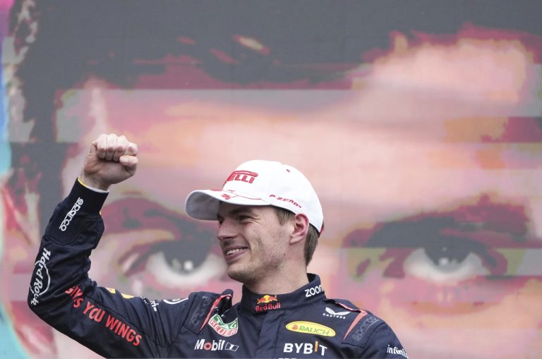 Verstappen triumfoval na VC Kanady