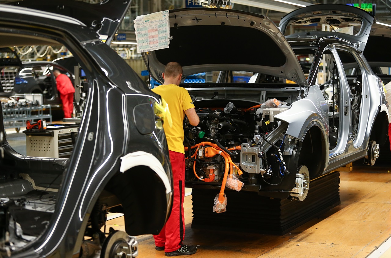 automobilka zamestnanec