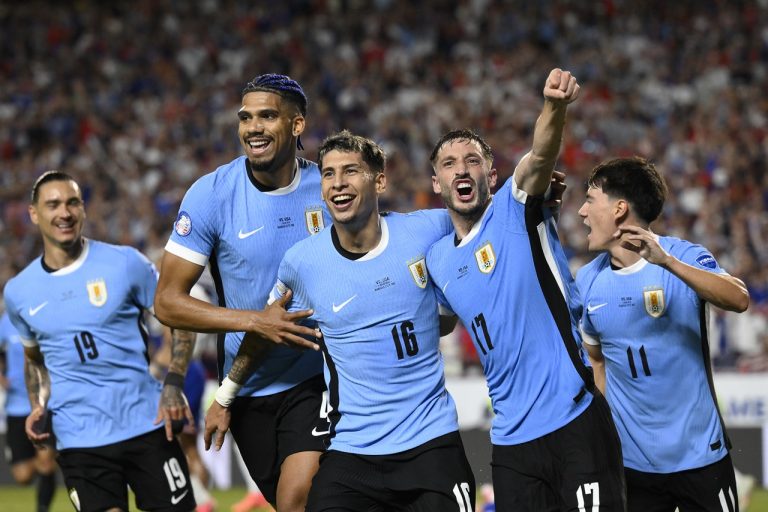 USA - Uruguaj