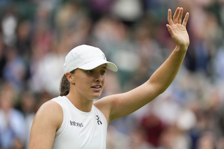 Poľka Iga Swiateková postúpila do 2. kola dvojhry na grandslame vo Wimbledone