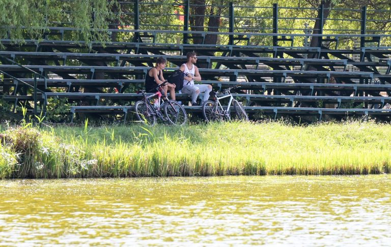 Prírodné kúpalisko Jazero v mestskej časti Nad jazerom v Košiciach