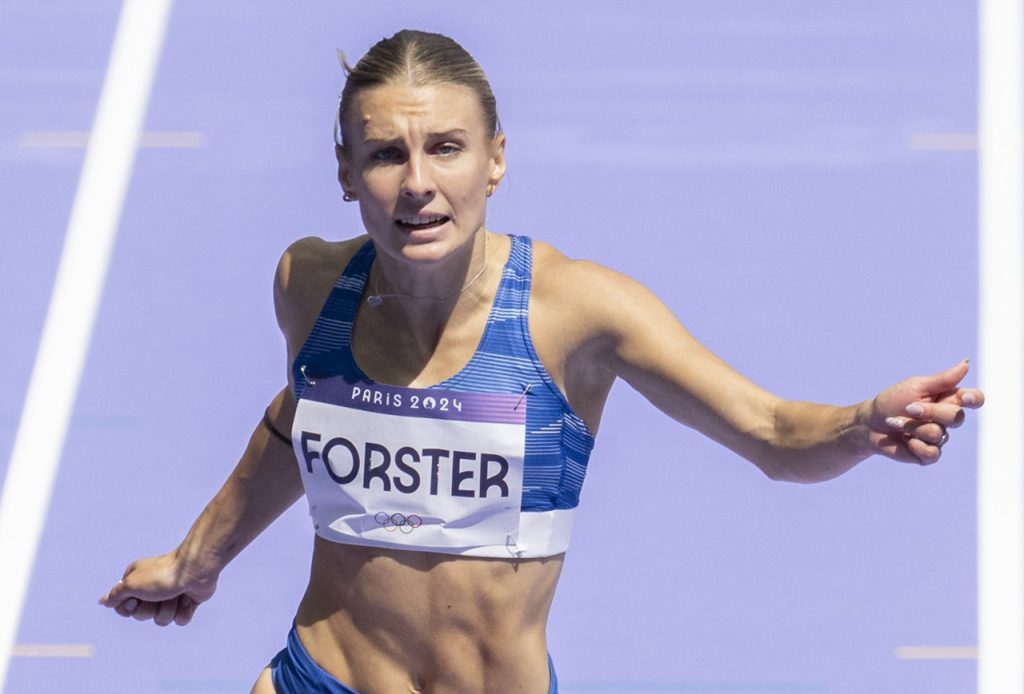 Viktória Forsterová