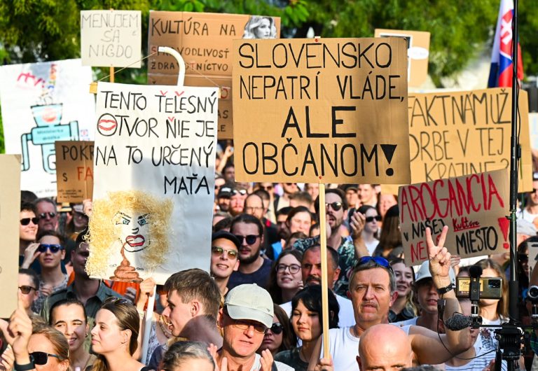 Opozícia protest PS SaS